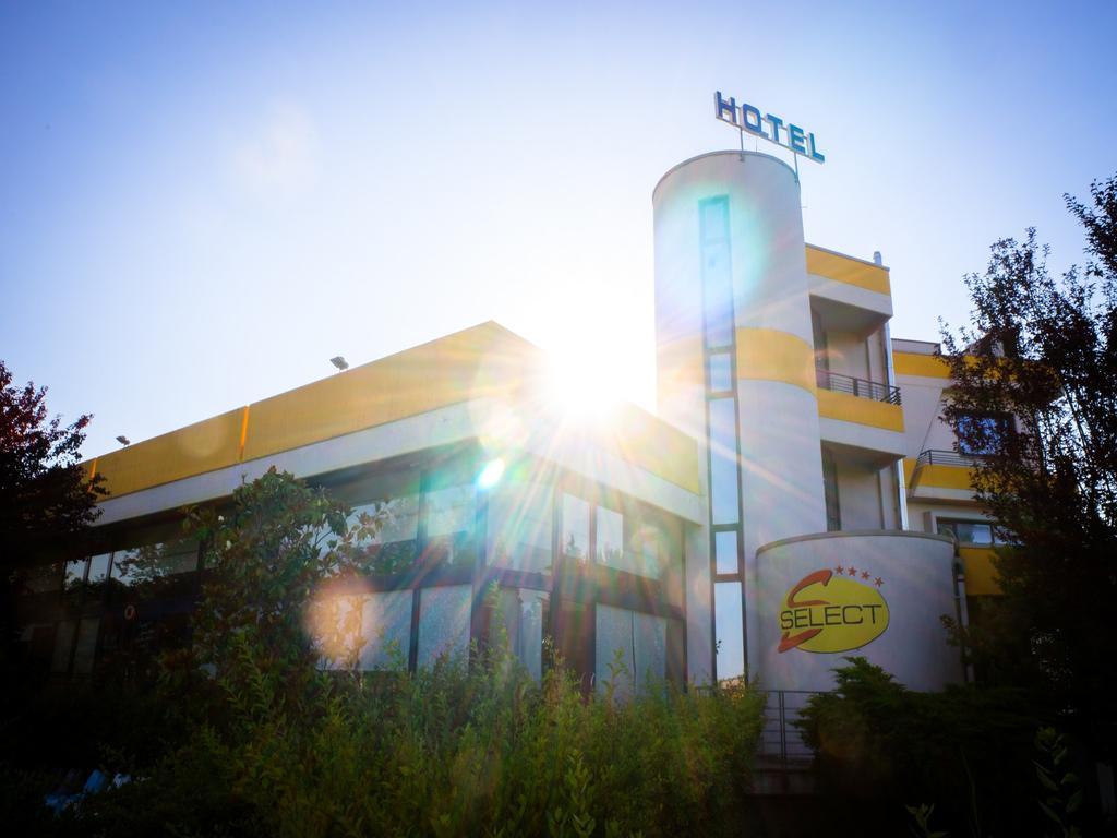 Hotel Select Атесса Экстерьер фото