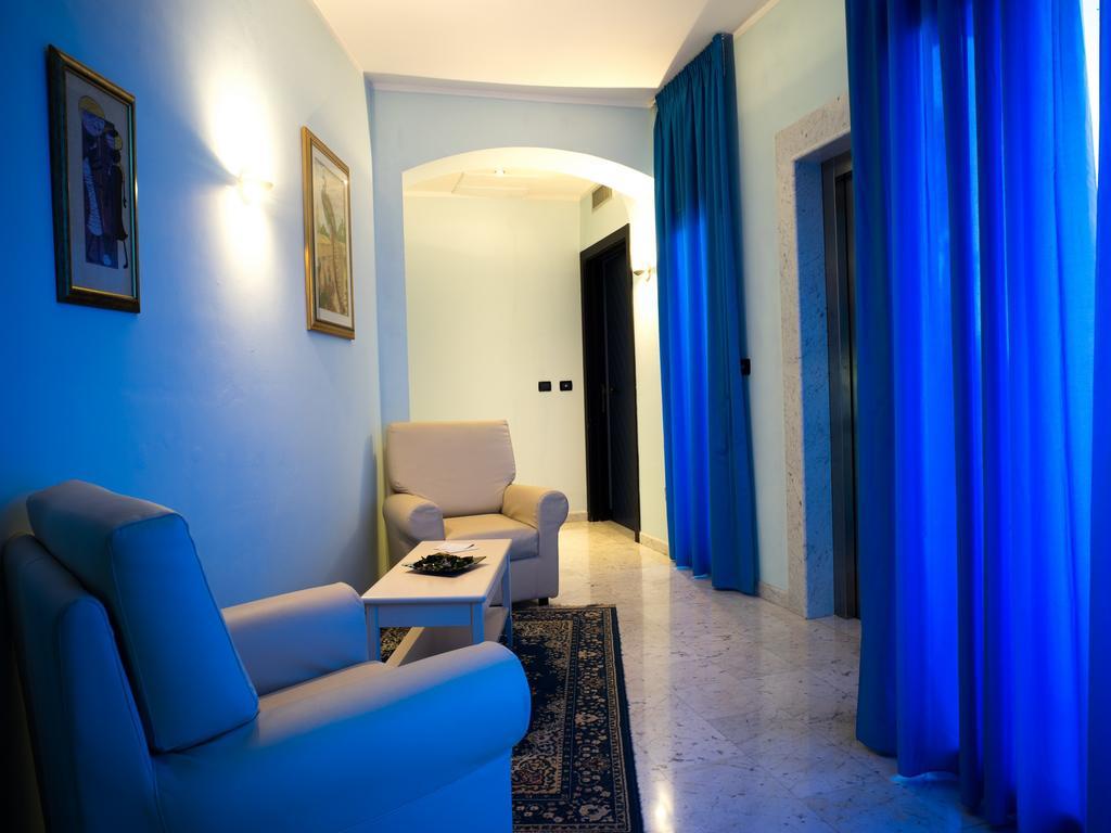 Hotel Select Атесса Экстерьер фото