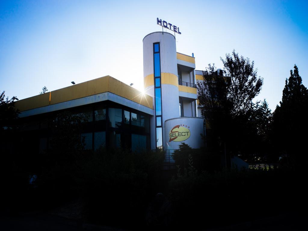 Hotel Select Атесса Экстерьер фото